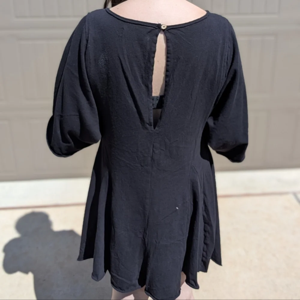 Free People Black Short-Sleeve Romper with Pocket - Picture 3 of 4